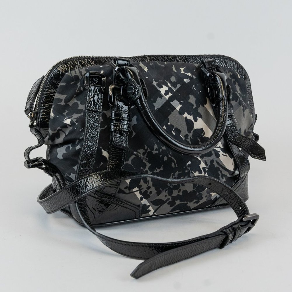 Burberry Black & White Floral Nova Check Bag